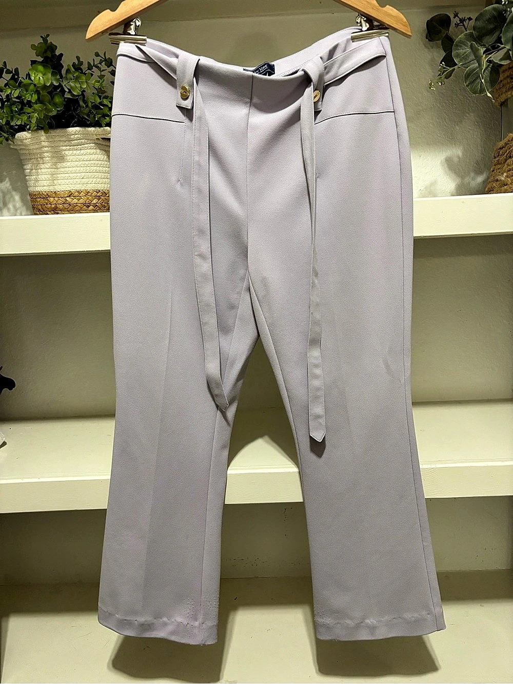 New York & Company Straight Leg Pants Purple Size 8P Like New